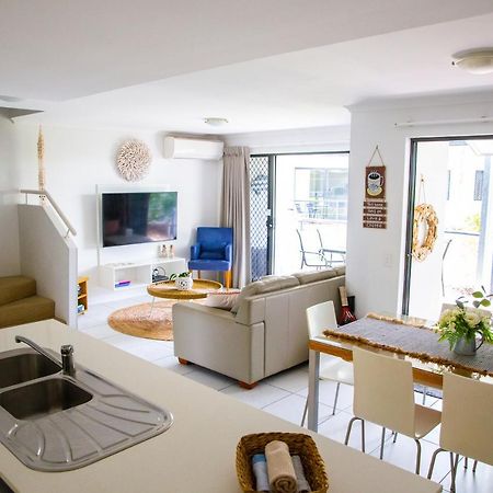 Tropical Getaway In 2 Bedroom Unit In 4 Star Resort Noosaville Exterior foto